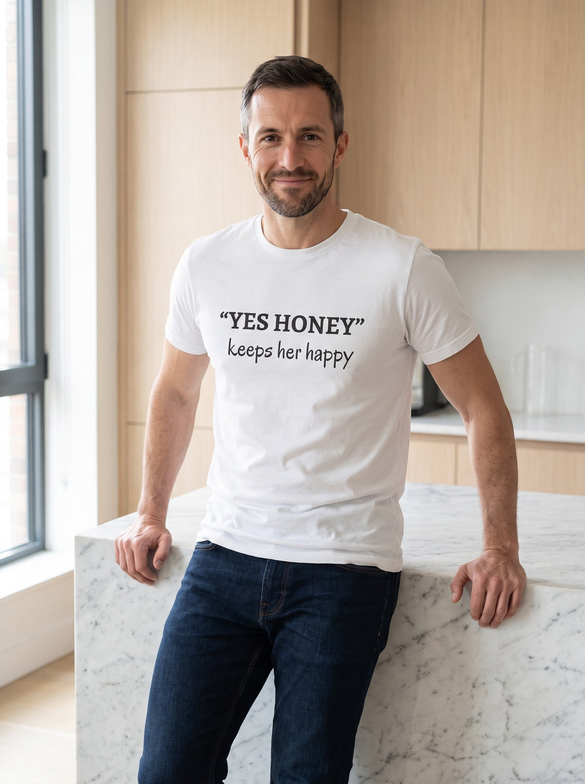 Yes Honey tee in White — lifestyle [kk-studio]